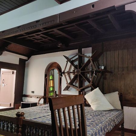 Arakkal Heritage Mararikulam Ngoại thất bức ảnh