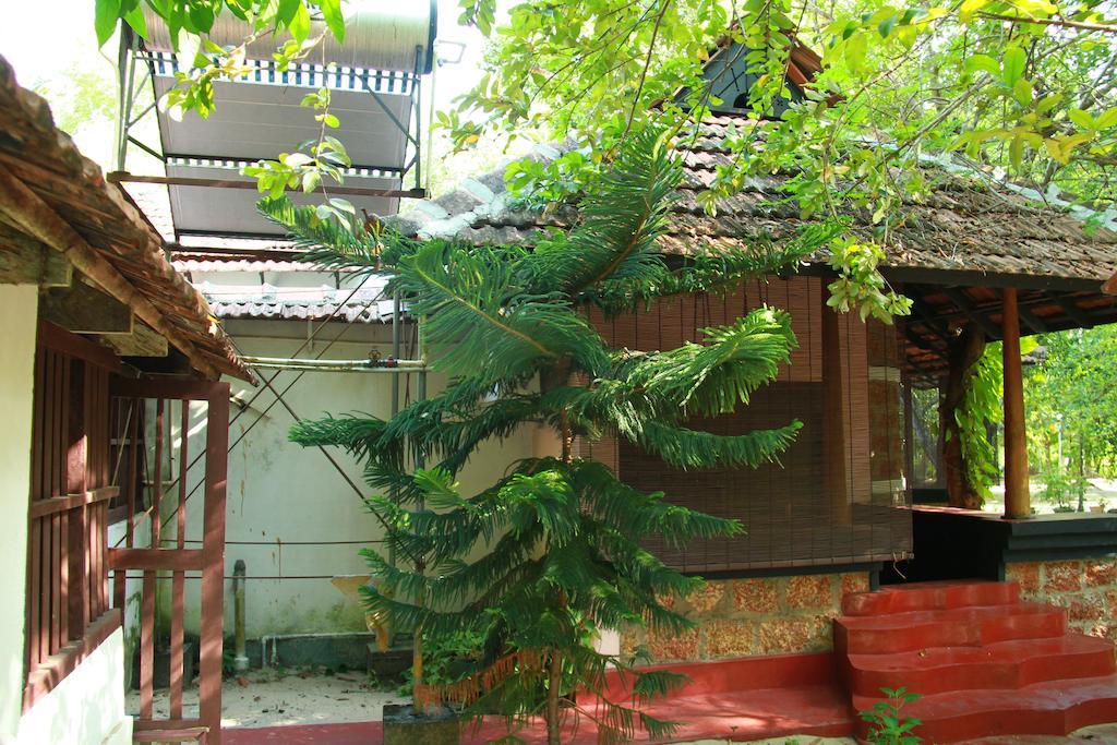Arakkal Heritage Mararikulam Ngoại thất bức ảnh