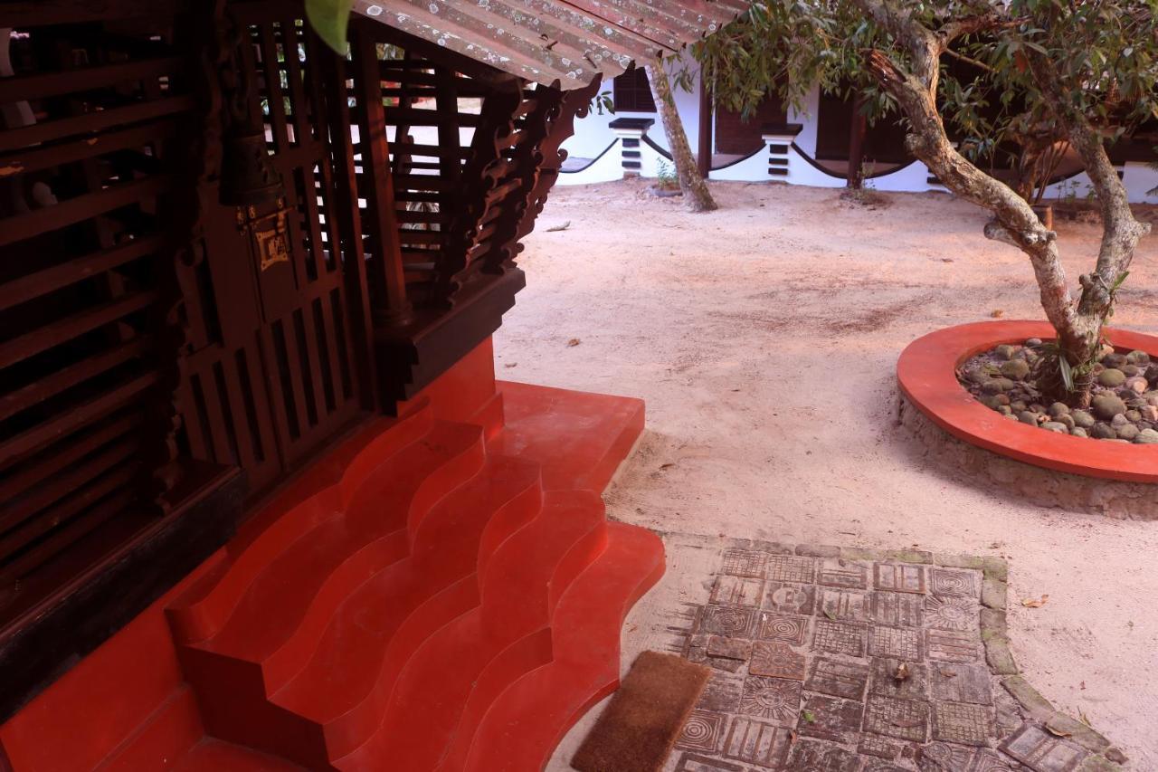 Arakkal Heritage Mararikulam Ngoại thất bức ảnh
